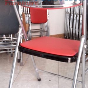 Kursi Lipat Seken Kinclong dan Berkualitas
